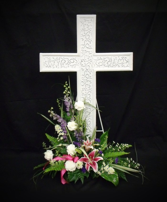 White Metal Cross Arrangement